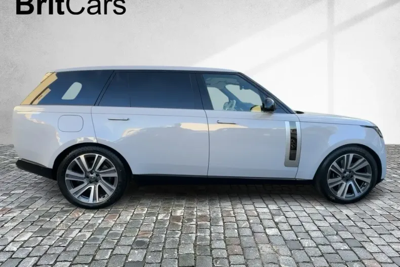 Land Rover Range Rover din 2024 cu 8.146 km - oferta LAN109628 - foto 7