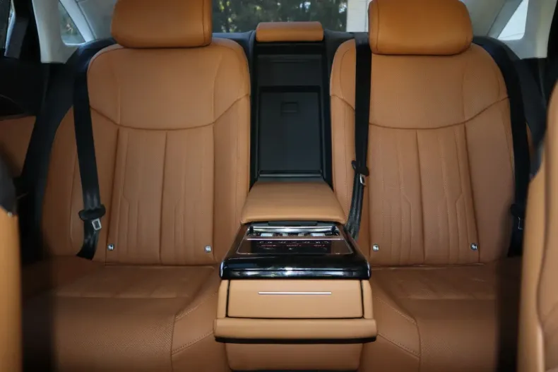 Audi A8 din 2024 cu 27.900 km - oferta AUD109635 - foto 16