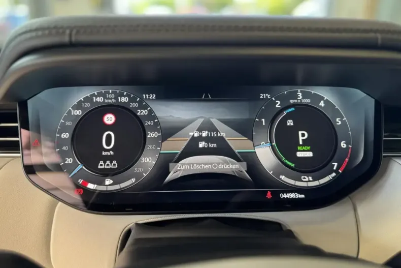 Land Rover Range Rover Sport din 2024 cu 45.231 km - oferta LAN109642 - foto 18