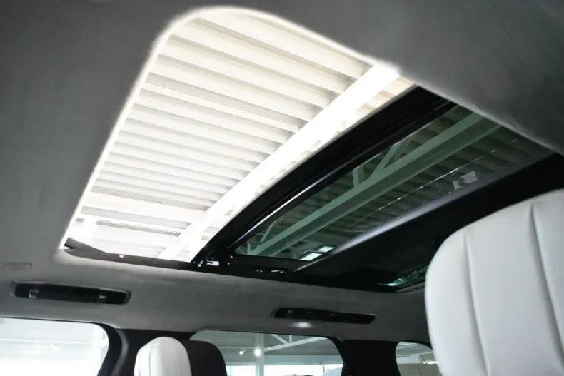 Land Rover Range Rover Sport din 2024 cu 4.257 km - oferta LAN109643 - foto 19