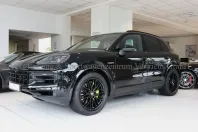 Porsche Cayenne din 2024 cu 24.445 km - oferta POR109644 - foto 3