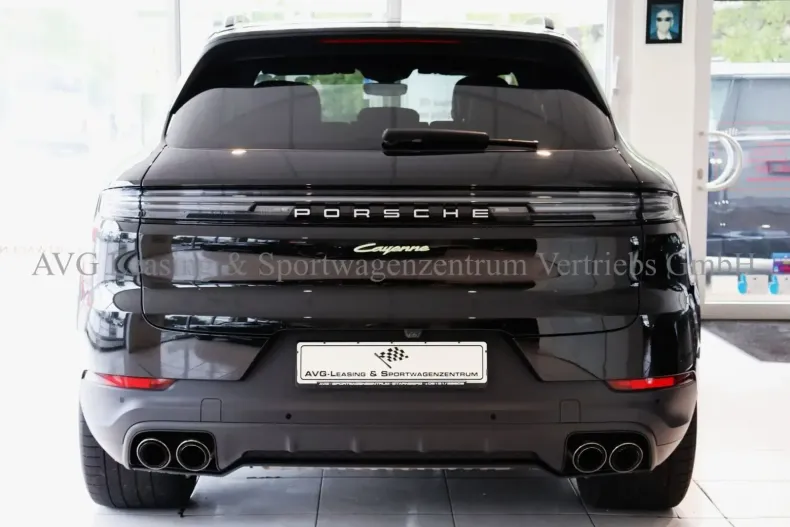 Porsche Cayenne din 2024 cu 24.445 km - oferta POR109644 - foto 5