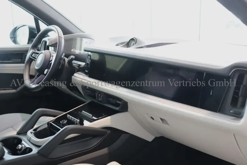 Porsche Cayenne din 2024 cu 24.445 km - oferta POR109644 - foto 11