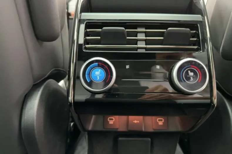 Land Rover Range Rover Sport din 2024 cu 24.600 km - oferta LAN109645 - foto 16