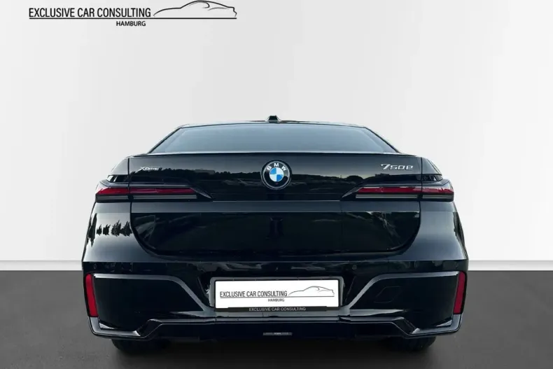 BMW 750 din 2024 cu 17.500 km - oferta BMW109650 - foto 5