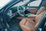 BMW 750 din 2024 cu 17.500 km - oferta BMW109650 - foto 8