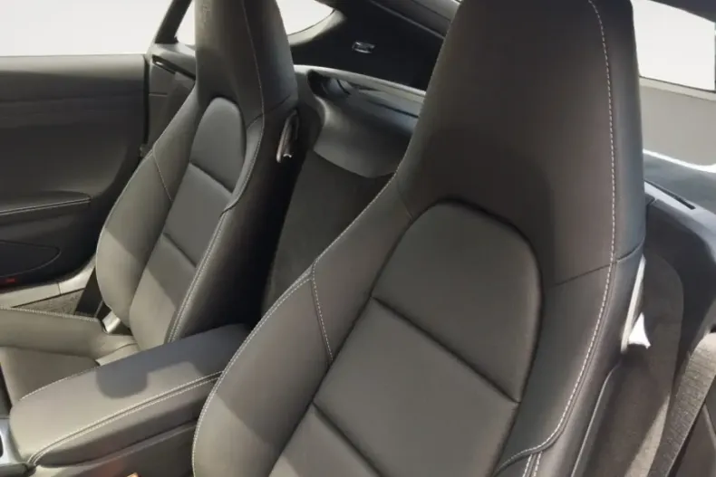 Porsche Cayman din 2024 cu 15.400 km - oferta POR109666 - foto 13