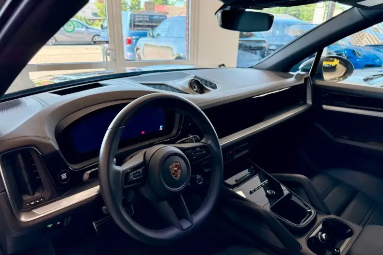 Porsche Cayenne din 2024 cu 3.997 km - oferta POR109677 - foto 15