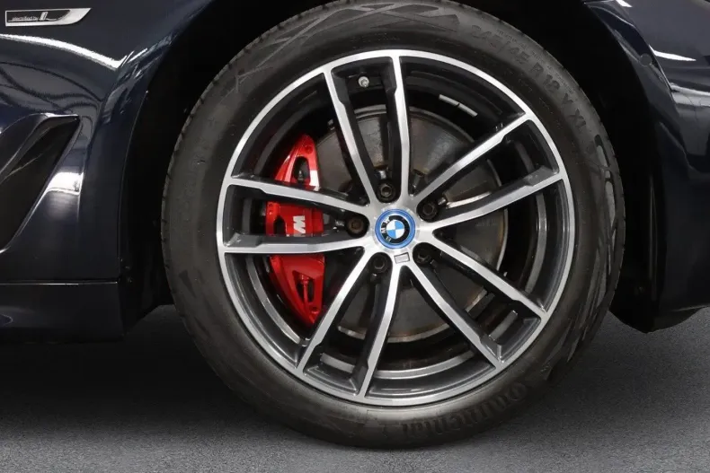 BMW 530 din 2022 cu 63.464 km - oferta BMW109680 - foto 4