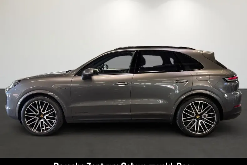 Porsche Cayenne din 2024 cu 22.050 km - oferta POR109681 - foto 2