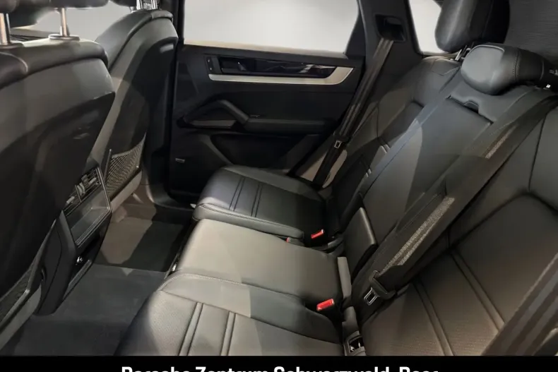 Porsche Cayenne din 2024 cu 22.050 km - oferta POR109681 - foto 17