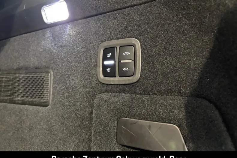 Porsche Cayenne din 2024 cu 22.050 km - oferta POR109681 - foto 24