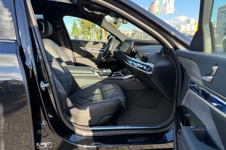 BMW 740 din 2024 cu 38.632 km - oferta BMW109698 - foto 15