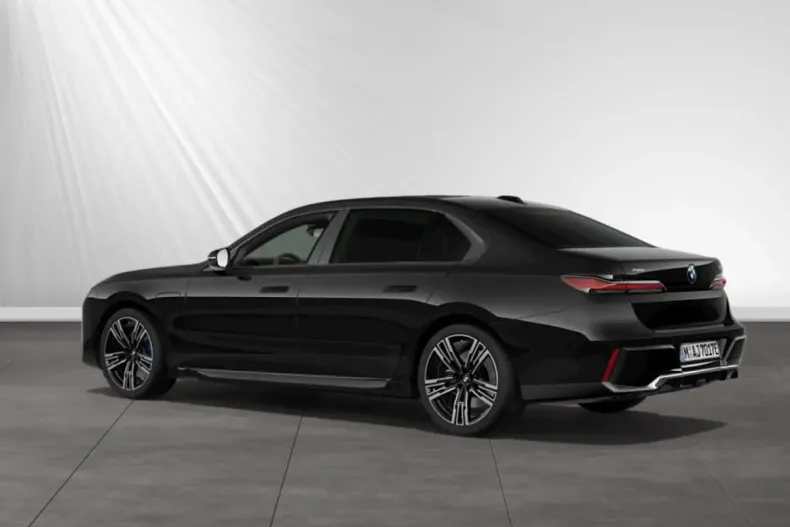 BMW 750 din 2024 cu 17.317 km - oferta BMW109700 - foto 7