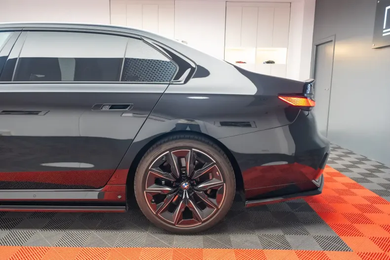 BMW 740 din 2024 cu 17.000 km - oferta BMW109707 - foto 6