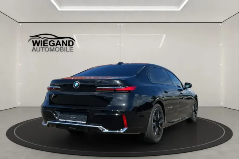 BMW 740 din 2024 cu 15.000 km - oferta BMW109715 - foto 5