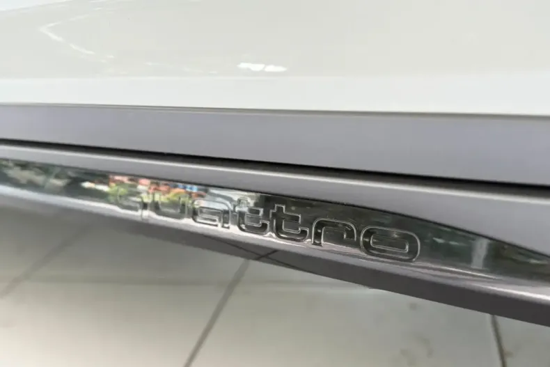 Audi A6 Allroad din 2021 cu 61.000 km - oferta AUD109721 - foto 28