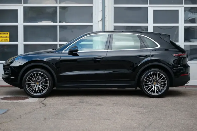 Porsche Cayenne din 2021 cu 71.140 km - oferta POR109735 - foto 8