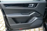 Porsche Cayenne din 2021 cu 71.140 km - oferta POR109735 - foto 10