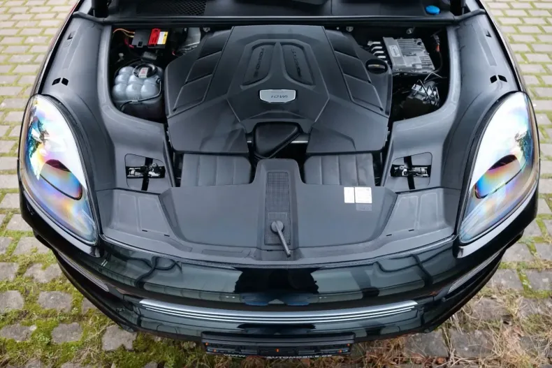 Porsche Cayenne din 2021 cu 71.140 km - oferta POR109735 - foto 29