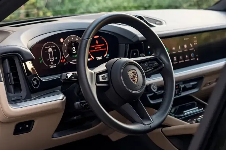 Porsche Cayenne din 2023 cu 31.900 km - oferta POR109739 - foto 15