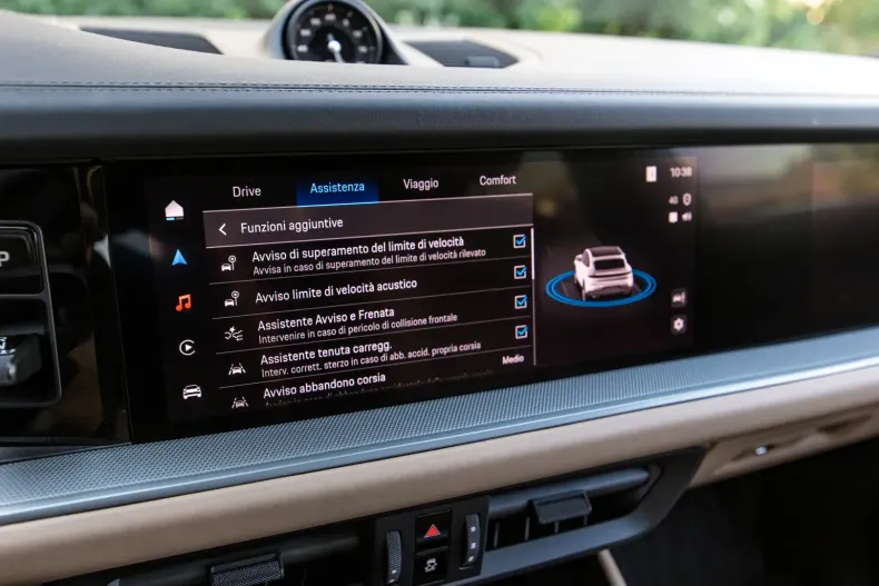 Porsche Cayenne din 2023 cu 31.900 km - oferta POR109739 - foto 28