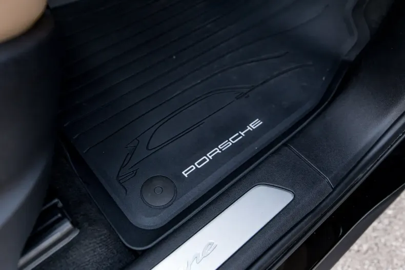 Porsche Cayenne din 2023 cu 31.900 km - oferta POR109739 - foto 40