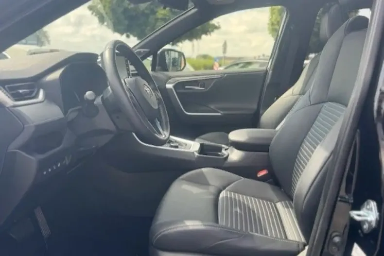 Toyota RAV4 din 2020 cu 35.112 km - oferta TOY109741 - foto 9