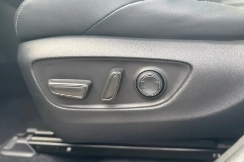 Toyota RAV4 din 2020 cu 35.112 km - oferta TOY109741 - foto 12