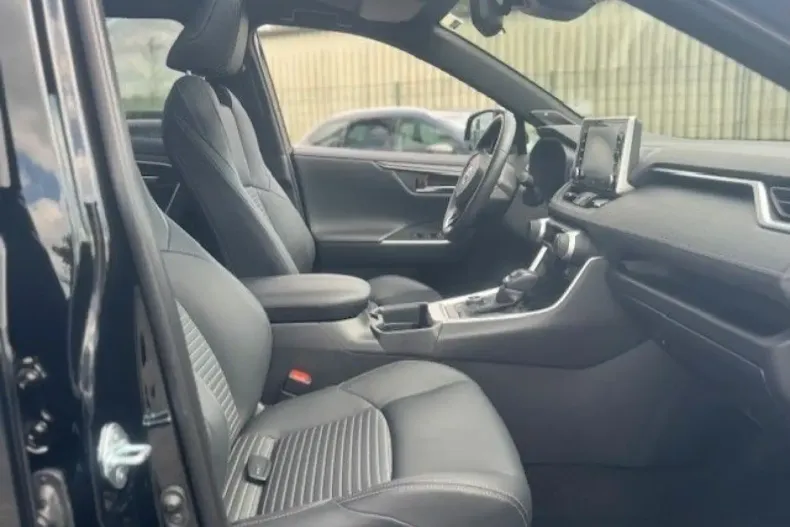 Toyota RAV4 din 2020 cu 35.112 km - oferta TOY109741 - foto 14