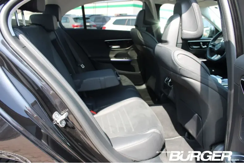 Mercedes-Benz C 200 din 2024 cu 21.170 km - oferta MER109749 - foto 12