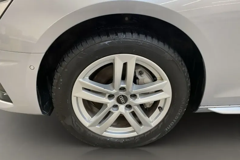 Audi A4 din 2024 cu 19.231 km - oferta AUD109750 - foto 6