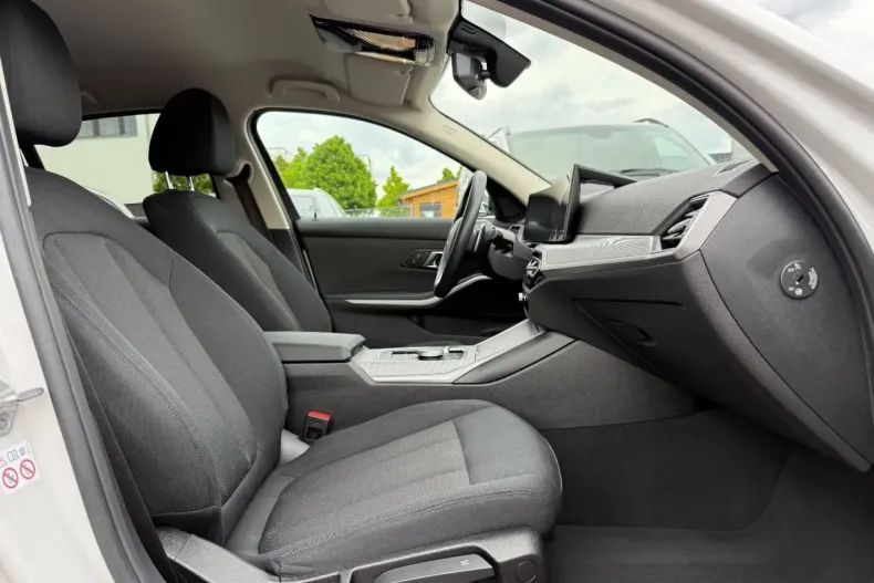 BMW 320 din 2023 cu 40.000 km - oferta BMW109755 - foto 23