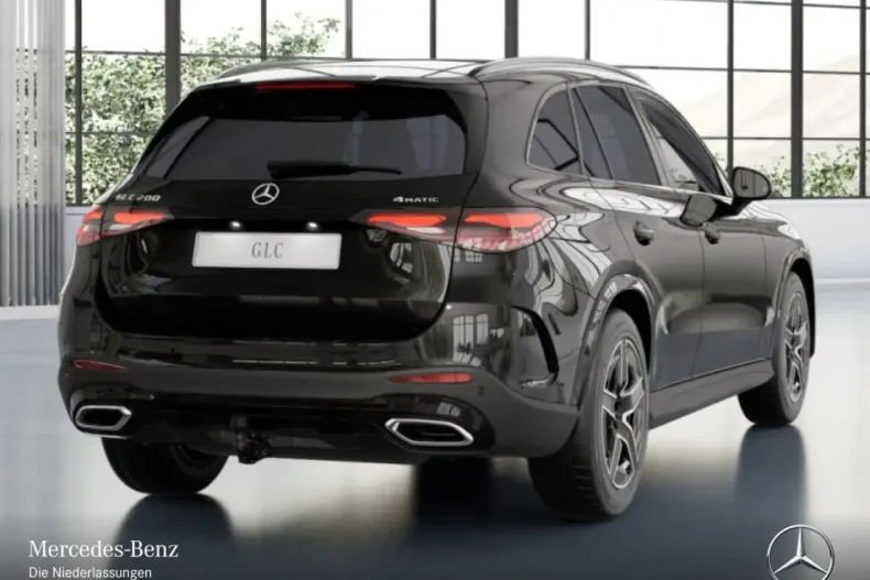 Mercedes-Benz GLC 200 din 2024 cu 9.900 km - oferta MER109759 - foto 3