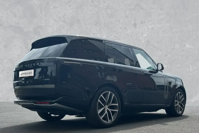 Land Rover Range Rover din 2024 cu 18.600 km - oferta LAN109761 - foto 2