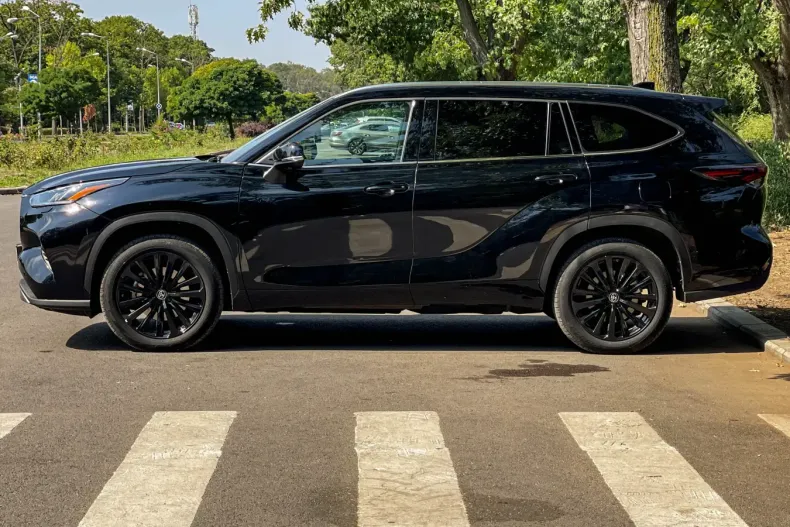 Toyota Highlander din 2024 cu 13.600 km - oferta TOY109765 - foto 6