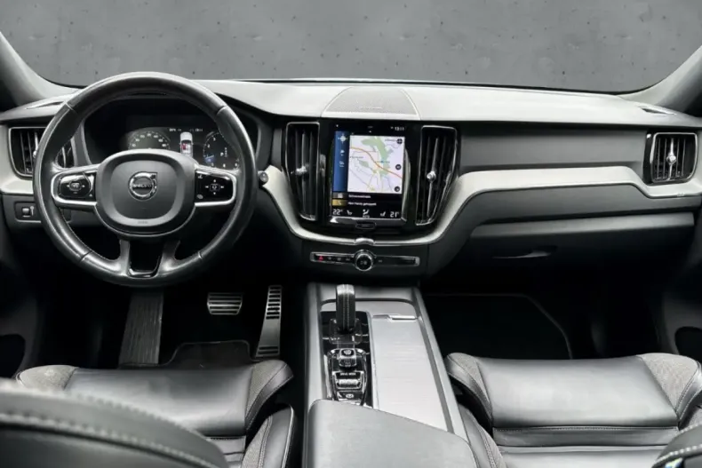 Volvo XC60 din 2021 cu 93.269 km - oferta VOL109770 - foto 9