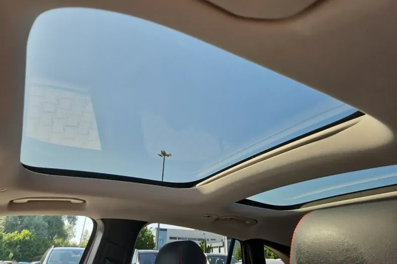 Mercedes-Benz GLA 220 din 2022 cu 62.811 km - oferta MER109777 - foto 18