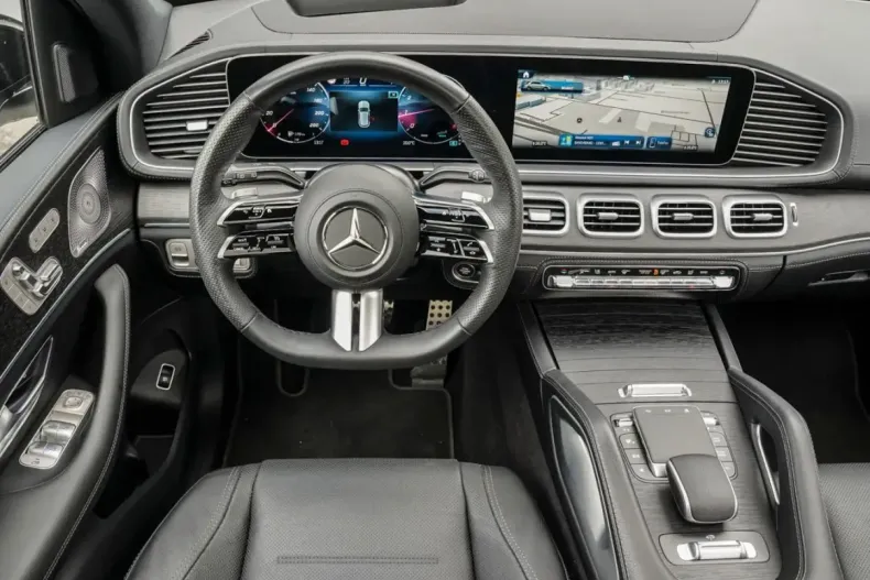 Mercedes-Benz GLE 580 din 2024 cu 11.400 km - oferta MER109791 - foto 11