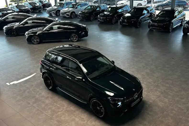 Mercedes-Benz GLE 580 din 2024 cu 12.205 km - oferta MER109793 - foto 3