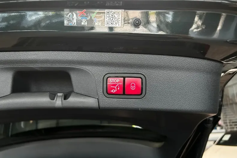 Mercedes-Benz GLE 580 din 2024 cu 12.205 km - oferta MER109793 - foto 18