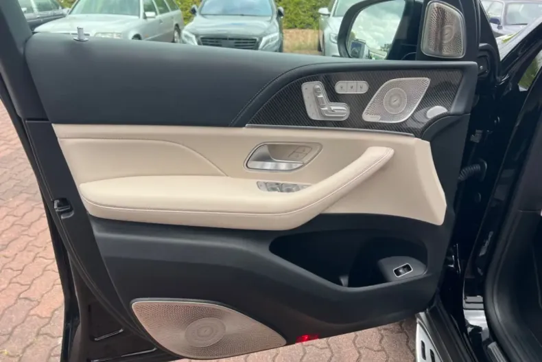 Mercedes-Benz GLS 63 din 2024 cu 22.000 km - oferta MER109798 - foto 14