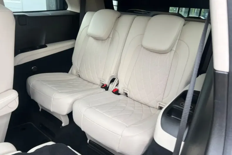 Mercedes-Benz GLS 63 din 2024 cu 22.000 km - oferta MER109798 - foto 26