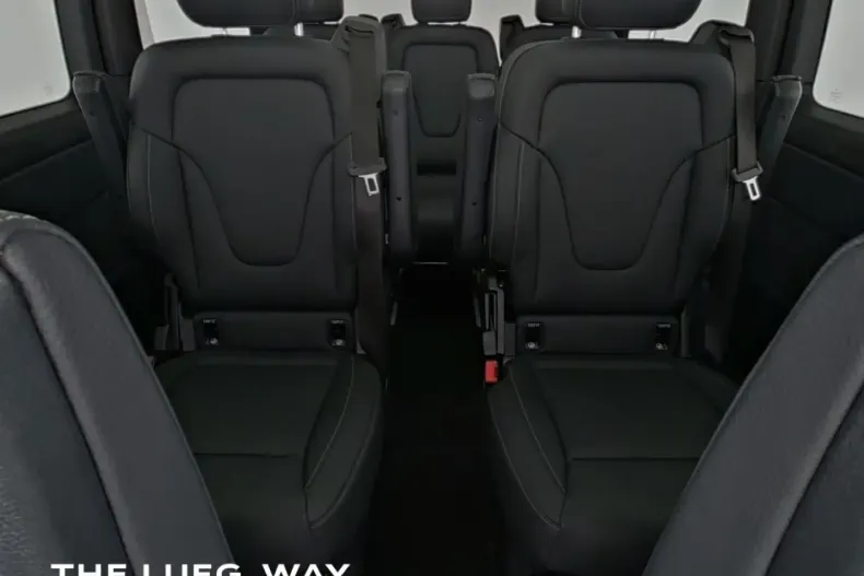 Mercedes-Benz V 300 din 2024 cu 35.557 km - oferta MER109801 - foto 6