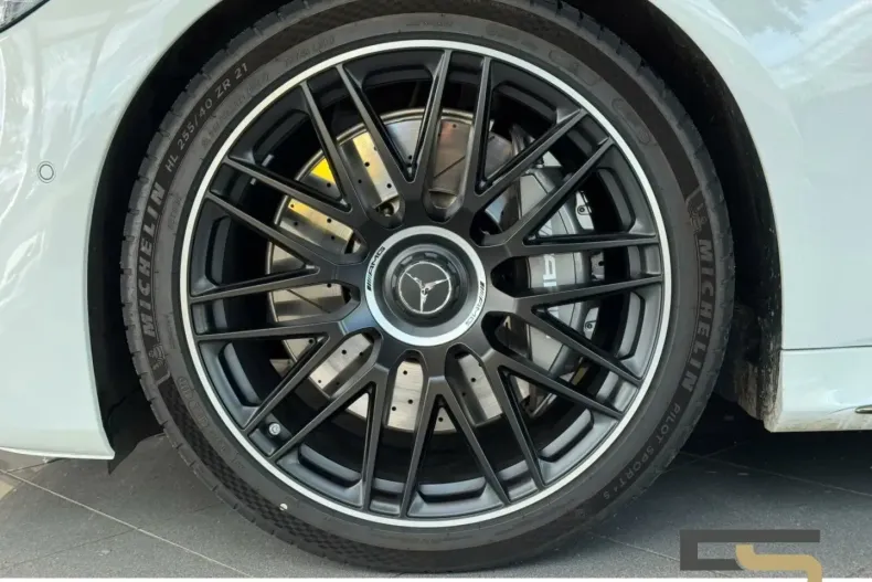 Mercedes-Benz S 63 AMG din 2024 cu 4.750 km - oferta MER109802 - foto 9