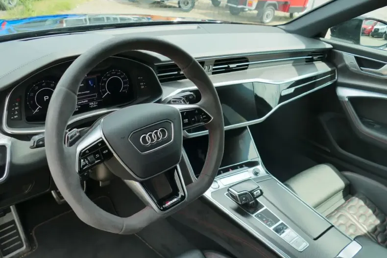 Audi RS6 din 2020 cu 98.900 km - oferta AUD109806 - foto 15