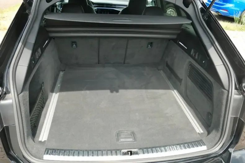 Audi RS6 din 2020 cu 98.900 km - oferta AUD109806 - foto 19