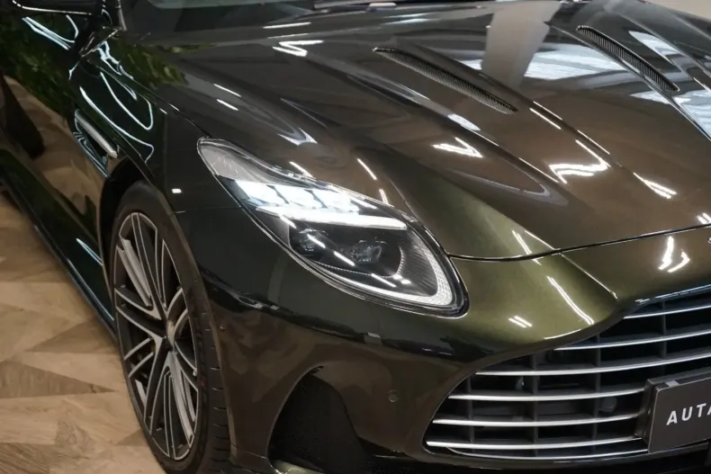 Aston Martin DB12 din 2024 cu 2.501 km - oferta AST109807 - foto 4