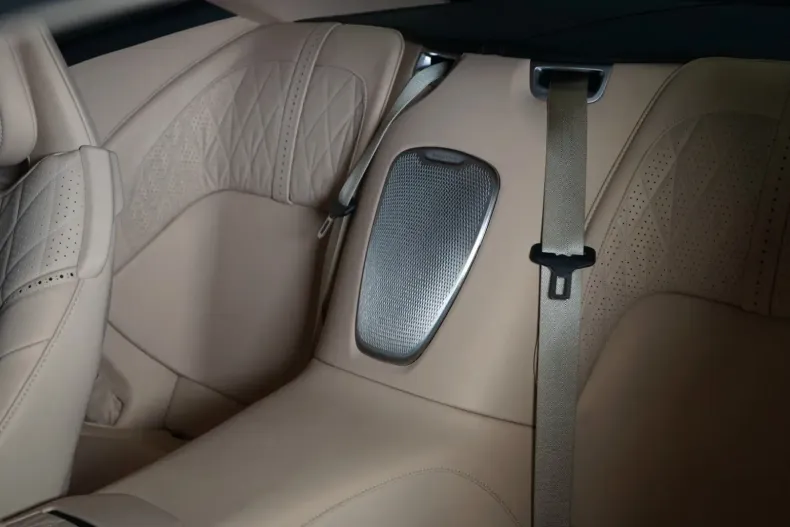 Aston Martin DB12 din 2024 cu 2.501 km - oferta AST109807 - foto 21