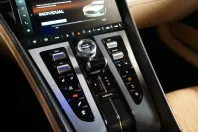 Aston Martin DB12 din 2024 cu 2.501 km - oferta AST109807 - foto 27